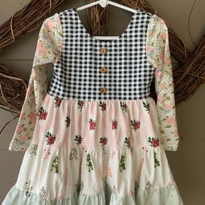 Sweet honey Christmas dress brand new with tag size 5